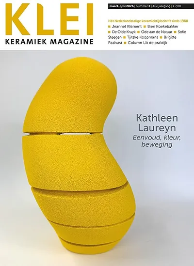 Cover van KLEI keramiek magazine