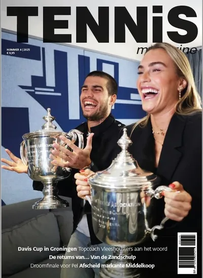 Cover van TENNiS Magazine
